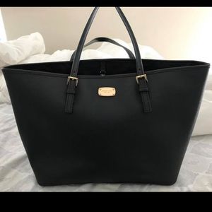 Michael Kors Large Jet Set Tote